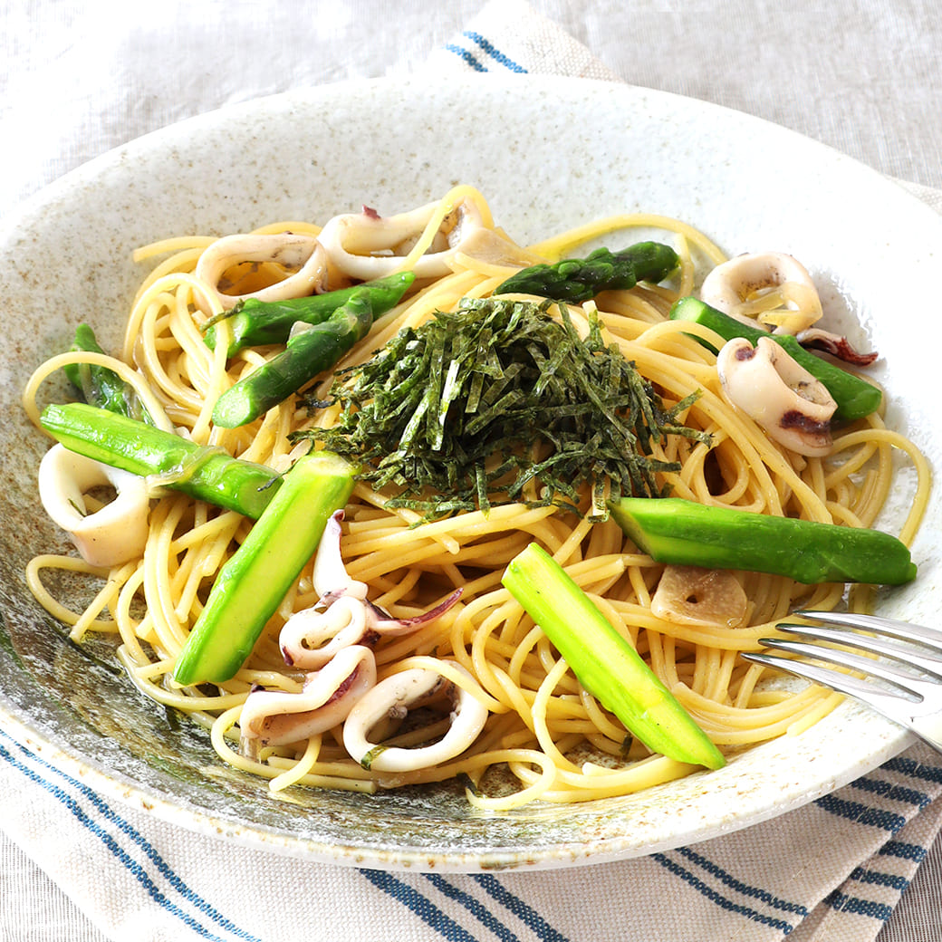 イカとアスパラの和風パスタ