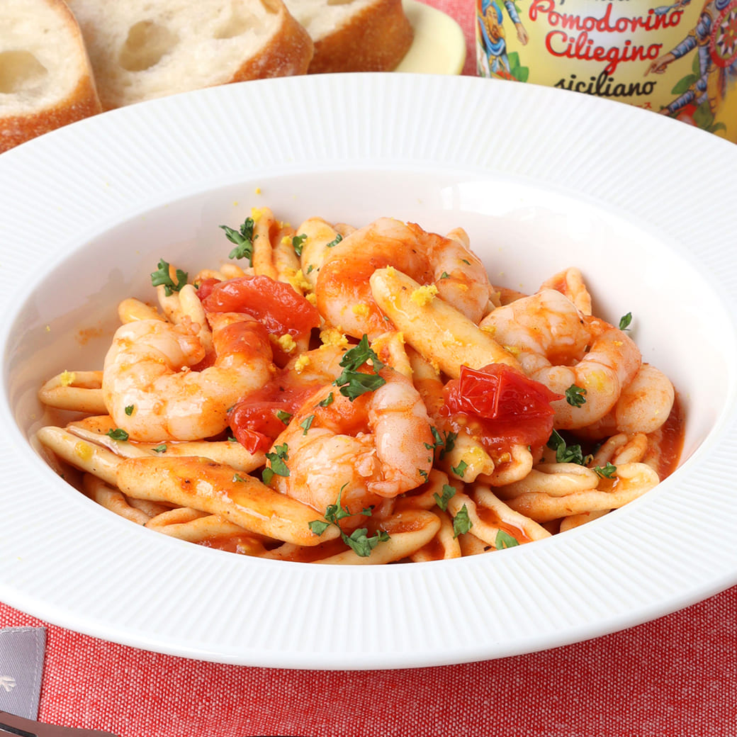 チェリートマトとエビのストラッシナーティ